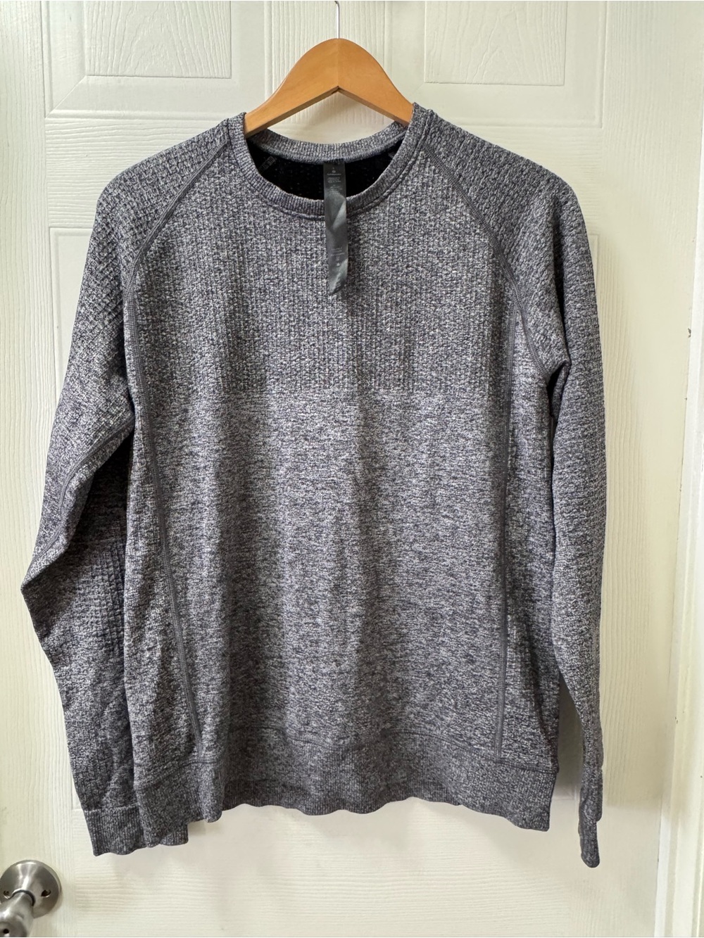 lululemon athletica Men's Gray Textured Crewneck Sweater